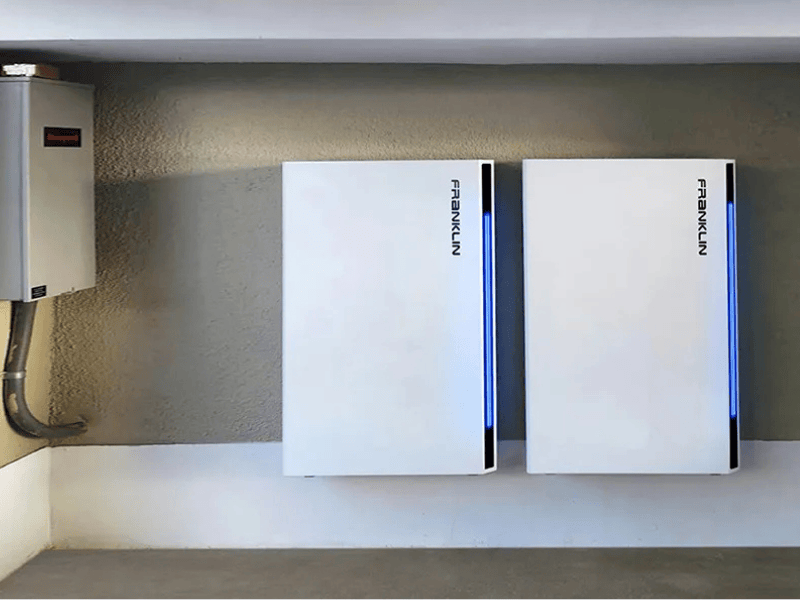 FranklinWH home battery system shown as part of a solar battery backup setup
